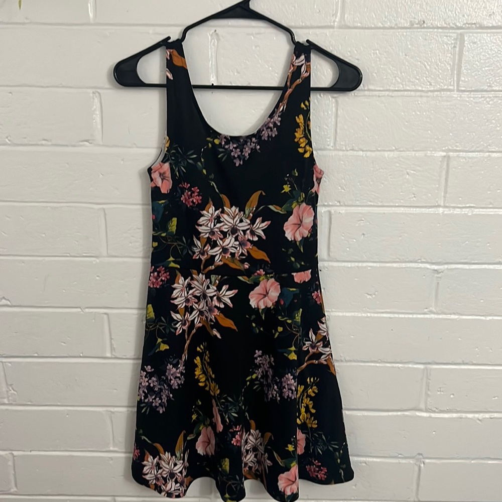 Black floral H&M dress-size 6